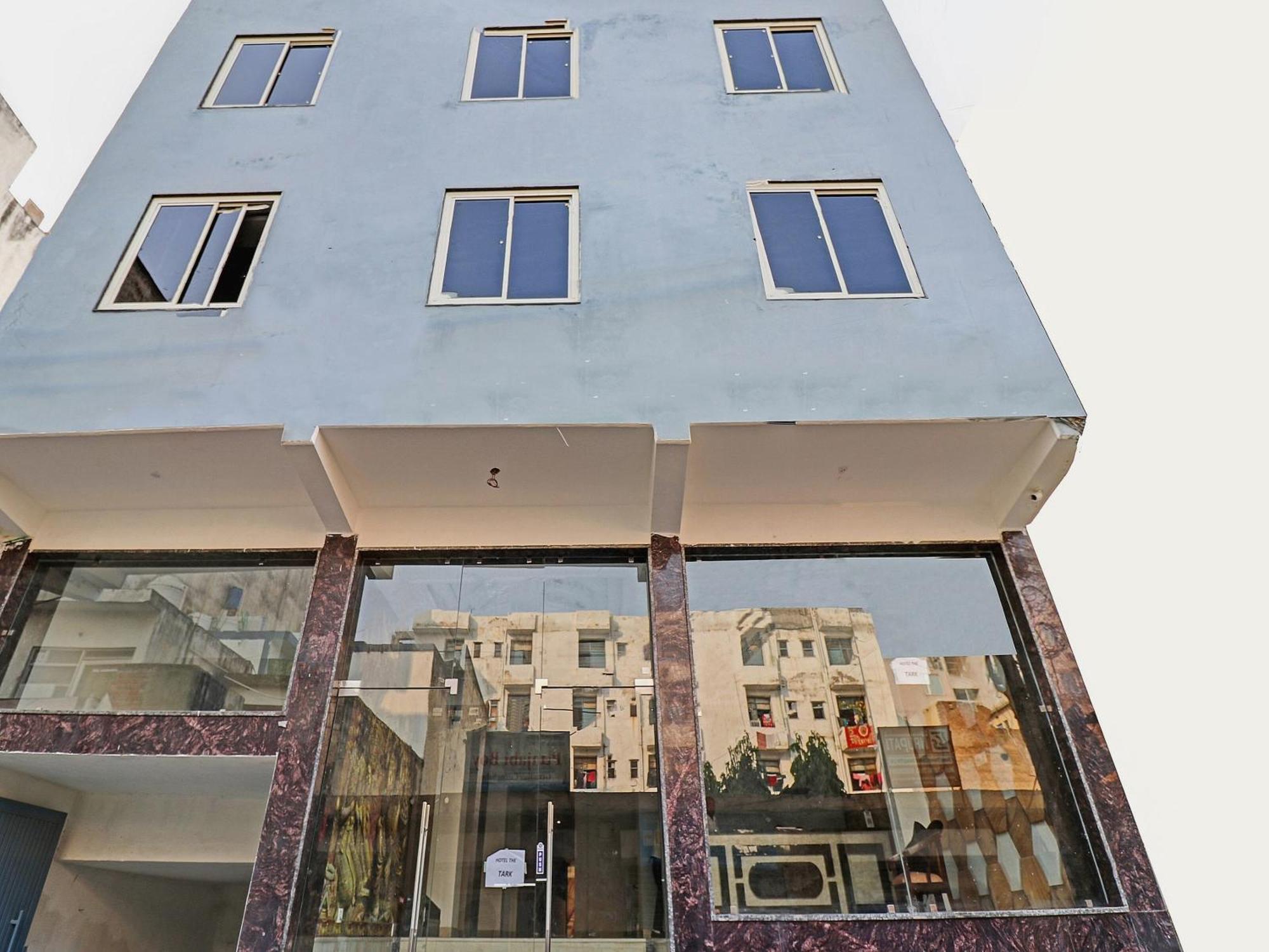 Townhouse Tark Inn Új-Delhi Kültér fotó